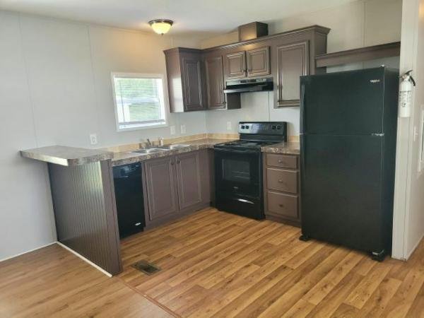 2015 FLEETWOOD Mobile Home For Sale