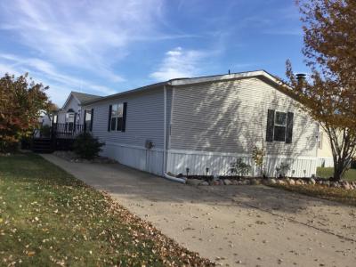 Mobile Home at 28375 Sycamore Flat Rock, MI 48134