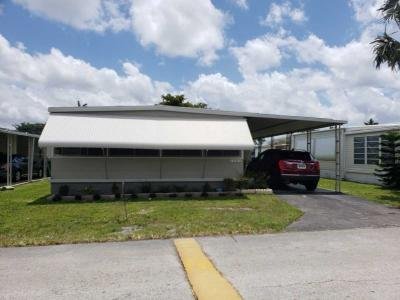 Mobile Home at 10550 W State Road 84 Lot 249 Davie, FL 33324