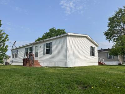 Mobile Home at 25244 Carmel Woodhaven, MI 48183
