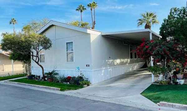 2006 Mobile Home For Sale