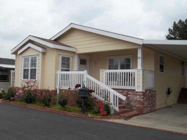 2010 fleetwood Mobile Home For Sale