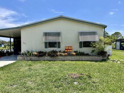 Mobile Home at 8211 Lakeshore Drive Ellenton, FL 34222