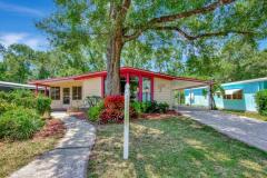 Photo 1 of 25 of home located at 121 Willow Lake Helen, FL 32744