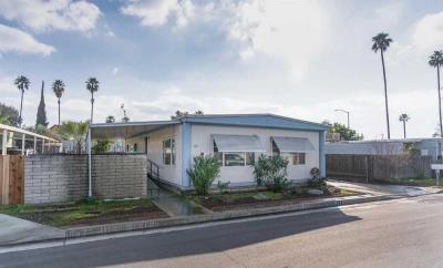 Mobile Home at 917 Crown Ave Bakersfield, CA 93301