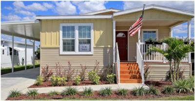Mobile Home at 13222 Lime Ave Grand Island, FL 32735
