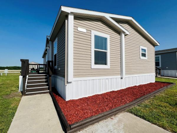 2018 Clayton Homes Inc. Mobile Home For Rent