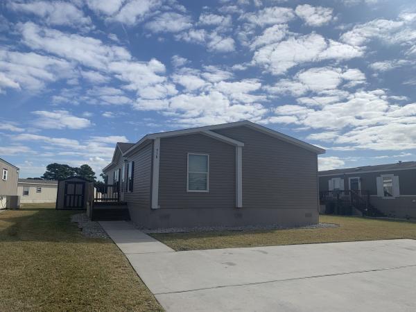 2015 Clayton Mobile Home For Rent