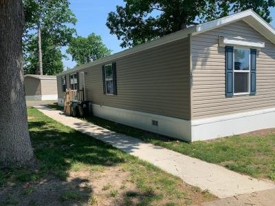 Mobile Home at 20 Canary Hill  #314 Orion Charter Township, MI 48359