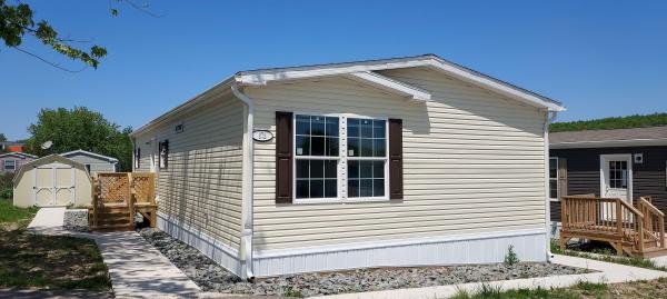 Photo 1 of 2 of home located at 172 Oakwood Lake Road Tunkhannock, PA 18657