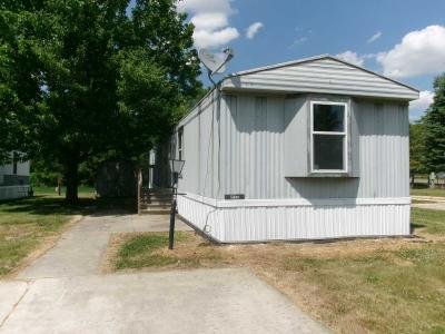 Mobile Home at 413 Red Oak Dr Kendallville, IN 46755