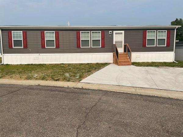 2022 Clayton Mobile Home For Rent