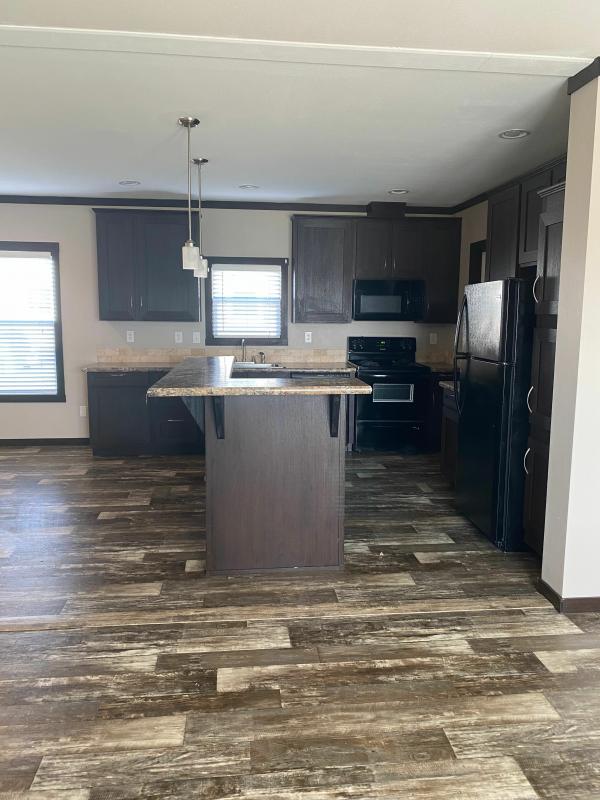 2018 Clayton Homes Inc Mobile Home For Sale