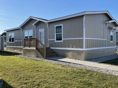 Pine Trace Mobile Home Park in Houston, TX | MHVillage