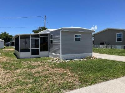 Mobile Home at 705 Bamboo Court Naples, FL 34110