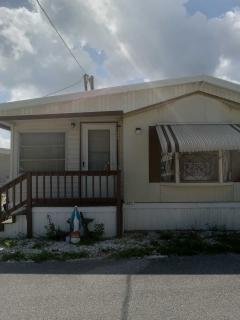 Photo 1 of 5 of home located at 2206 Cheney Drive #477 Ruskin, FL 33570