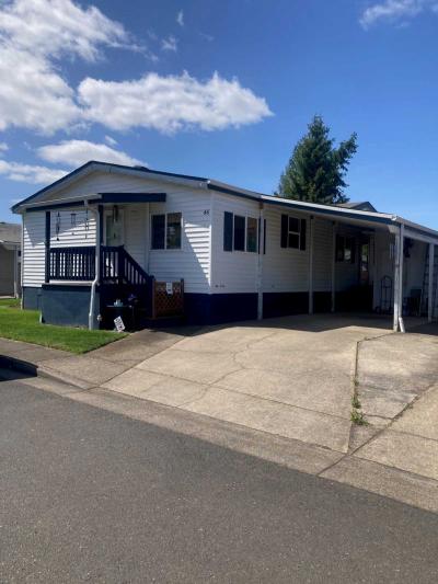 Mobile Home at 310 Pitney Ln Spc 46 Junction City, OR 97448