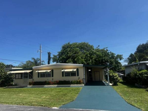Photo 1 of 2 of home located at 4016 Royal Manor Blvd, #1 Boynton Beach, FL 33436