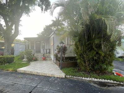 Mobile Home at 3001 SW 18th Ter Lot 135 Fort Lauderdale, FL 33315