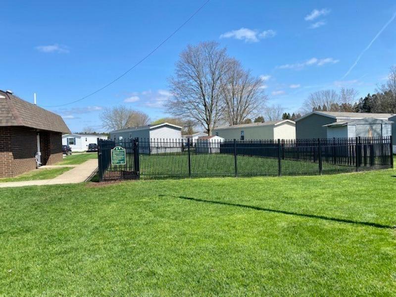 Mobile home available near Lowell Michigan