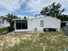 Photo 5 of 41 of home located at 15840 Sr 50, Lot 152 Clermont, FL 34711