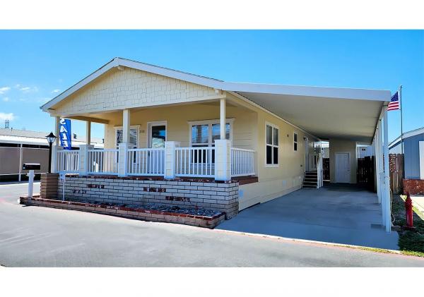 2011 Fleetwood Mobile Home For Rent