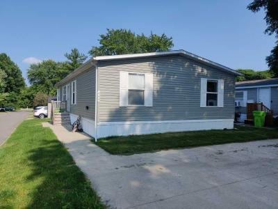 Mobile Home at 443 Tourangeau Dr Rochester Hills, MI 48307