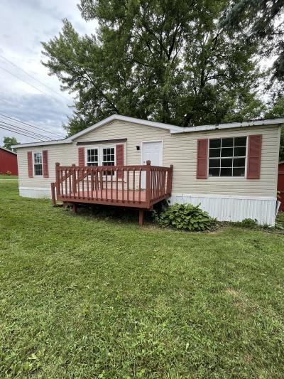 Mobile Home at 4439 Wolfs Crossing Road Orefield, PA 18069