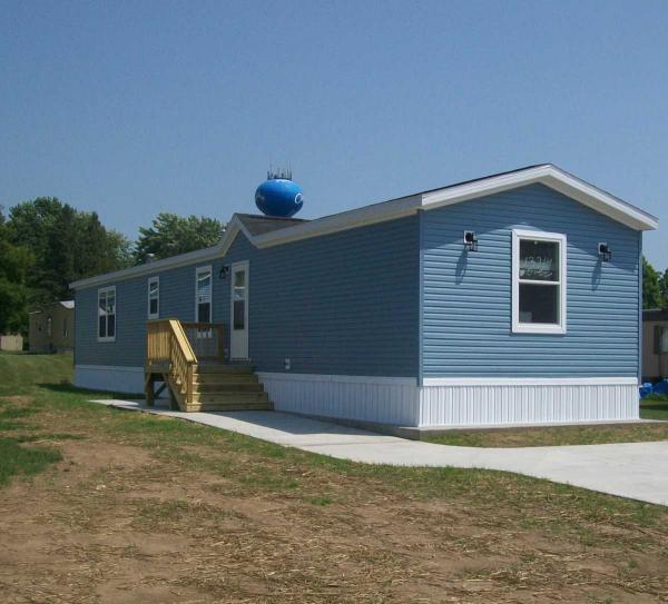 212 Oak Street Clear Lake, WI MHVillage