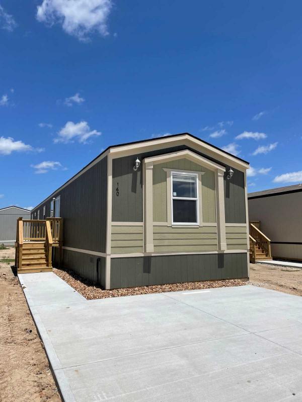 Oak Creek Mobile Home For Sale 140 Landing Lane Pearland, TX