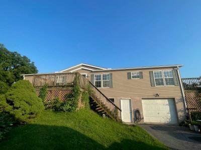 Mobile Home at 106 Bell Rd Palmyra, PA 17078