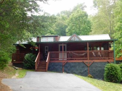 Mobile Home at 99 Hideaway Park Trail Hendersonville, NC 28792