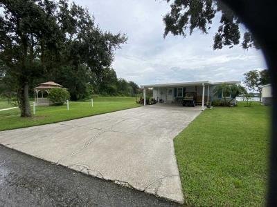 Mobile Home at 69 Lake Pointe Dr Mulberry, FL 33860