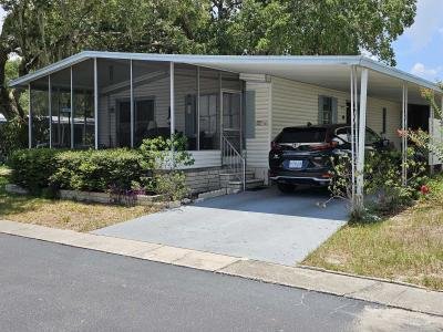 Mobile Home at 15635 Lakeshore Villa Loop Tampa, FL 33613