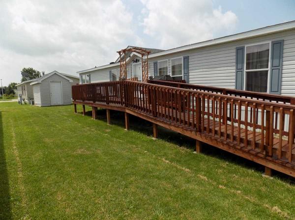 2000 Four Seasons Mobile Home For Sale
