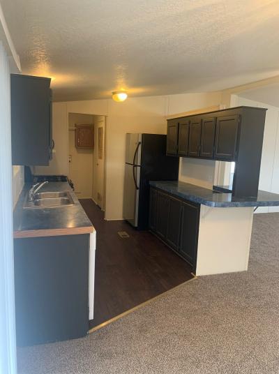 Mobile Home at 28888 Cherrywood Flat Rock, MI 48134