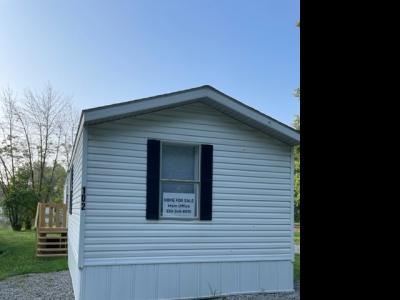 Mobile Home at 7896 East Lincoln Way Lot 102 Apple Creek, OH 44606