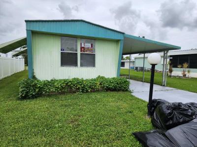 Mobile Home at 5003 Breeze Way Bradenton, FL 34203