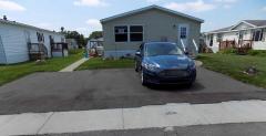 Photo 3 of 39 of home located at 9255 Greentree Dr Newport, MI 48166