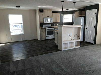 Mobile Home at 3634 Lark Dr Lot 102 Kalamazoo, MI 49008
