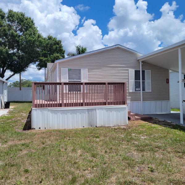 2005 Hallmark hs Manufactured Home