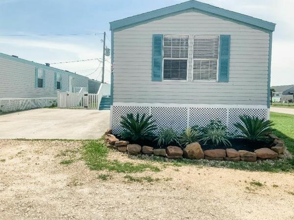 2002 Cappaert Manufactured Housing Inc Mobile Home For Sale