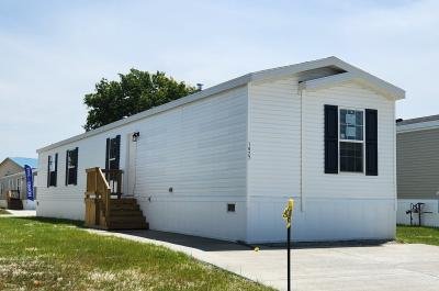Mobile Home at 1427 York St Greenwood, IN 46143