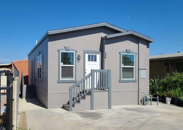 2023 Golden West GPII 2038-2B Mobile Home