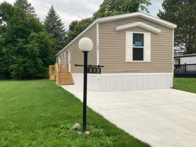 Mobile Home at 390 Maple Ln Oakland Township, MI 48363
