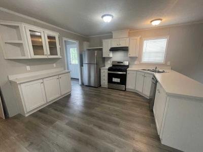 Mobile Home at 32 Chisholm Trl Mooresville, IN 46158
