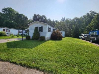 Mobile Home at 1005 Camelot Dr Exeter, NH 03833