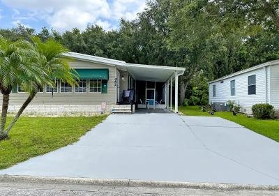 Mobile Home at 952 Ponytail Palm Cr. Oviedo, FL 32765