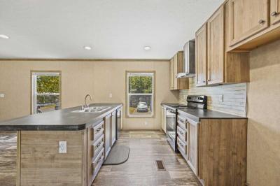 Mobile Home at 2900 S Interstate Highway 35E Trlr 246 Waxahachie, TX 75165