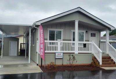 Mobile Home at 10713 63rd St E Lot 27 Puyallup, WA 98372